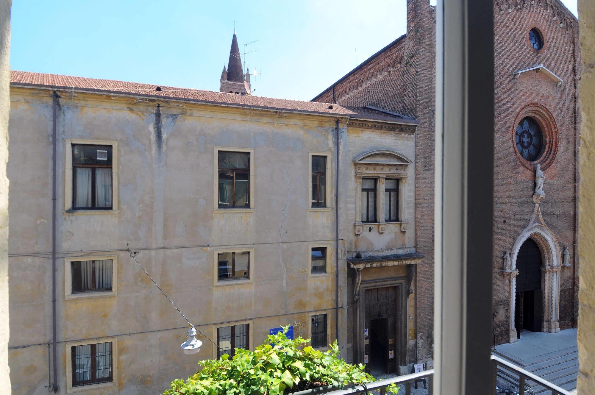 B&B Cangrande Di Danese-Viviani Verona Ngoại thất bức ảnh